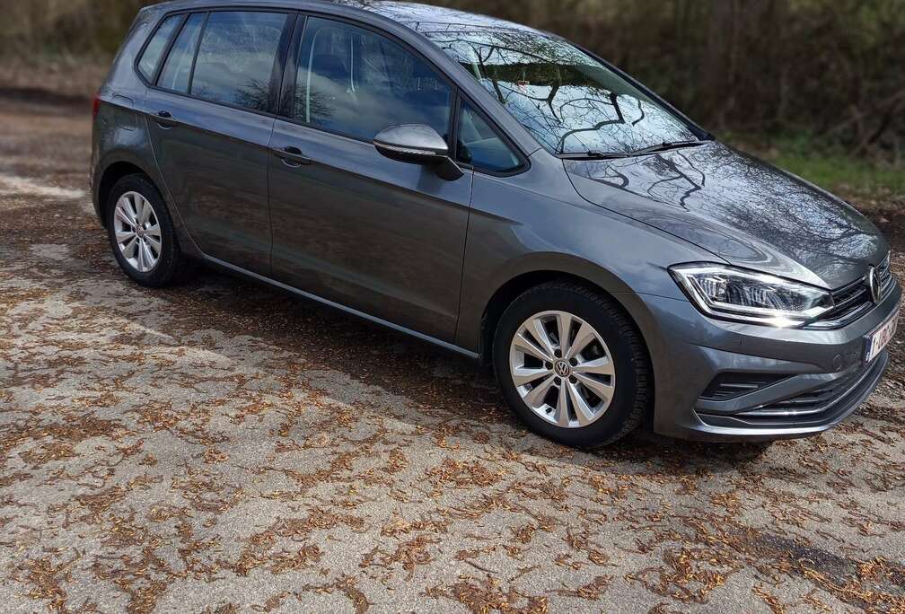 Volkswagen 1.0 TSI 115 BMT BVM6 Confortline Business