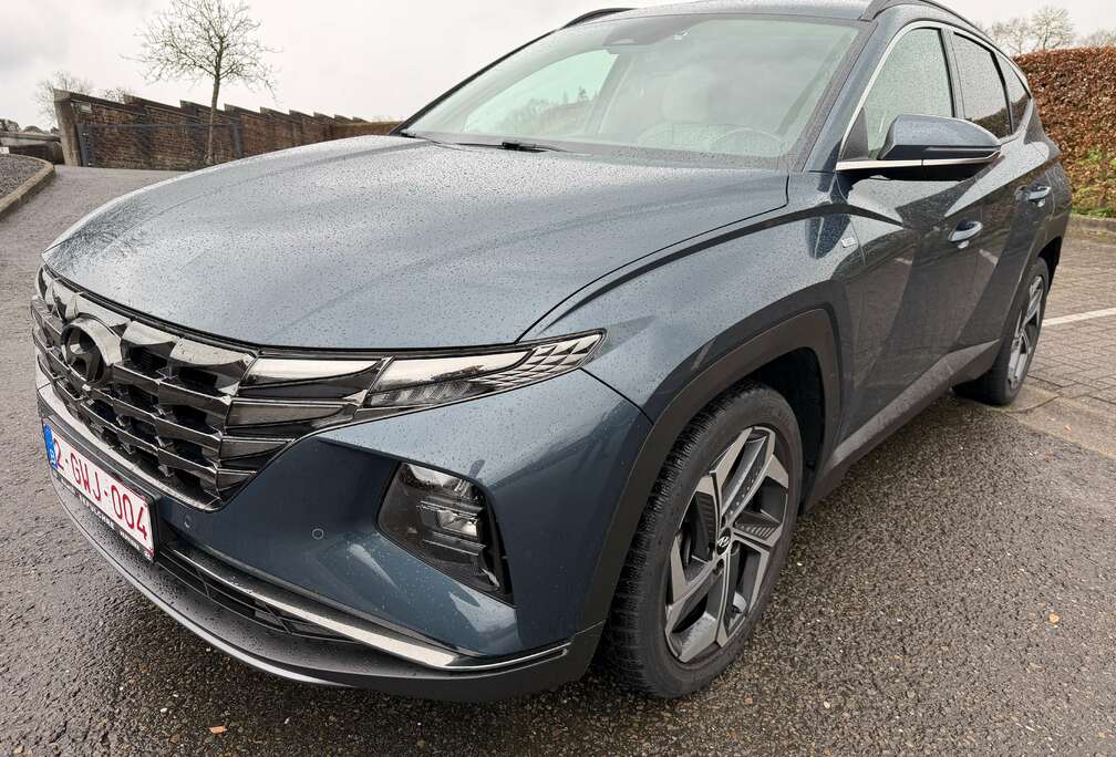 Hyundai Tucson 1.6 T-GDi MHEV Shine DCT - CARNET D\'ENTRETIEN COMPLET - FULL OPTIONS