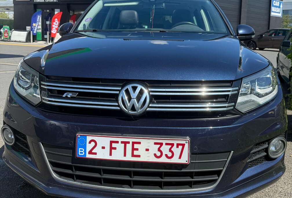 Volkswagen Tiguan 1.4 TSI Sport R-Line