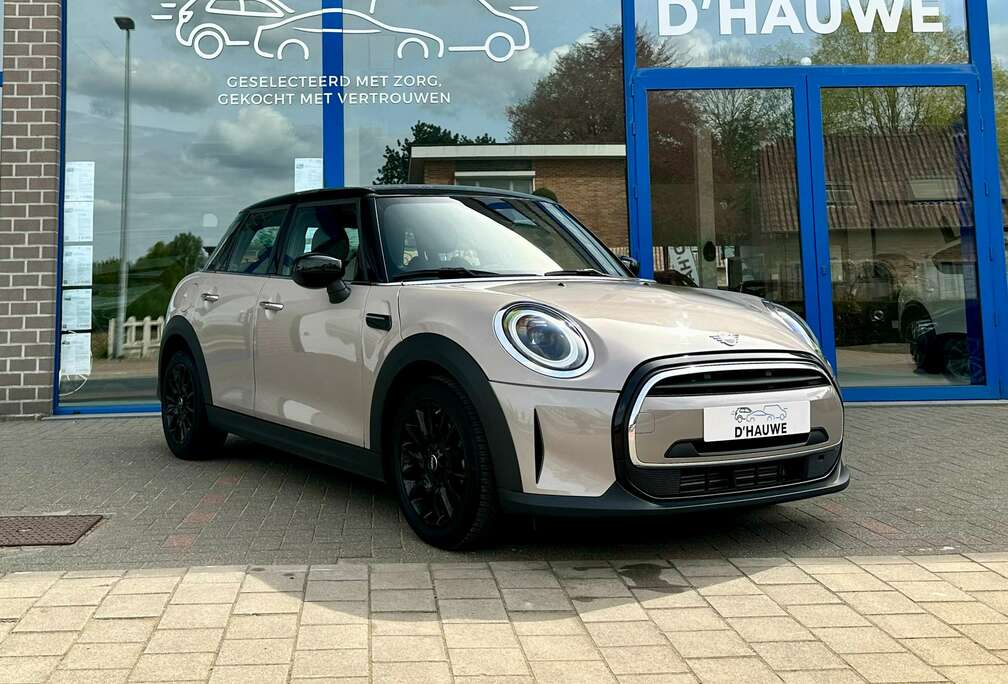 MINI *Automaat*Apple CarPlay*Sportzetels*Navi Pro*Spiegelpakket*