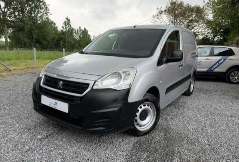 Peugeot 1.6 BlueHDi L1 STD Light Premium