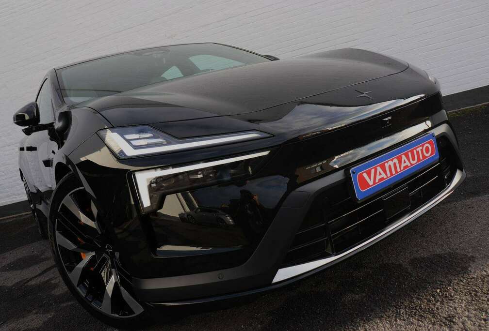 Performance - Nappa/Elektrochroom/Towbar/SOH = 99%
