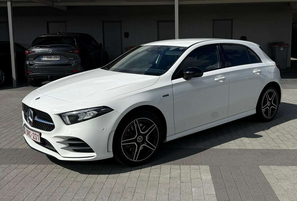 Mercedes-Benz A 250 e PHEV Business Solution (EU6AP)
