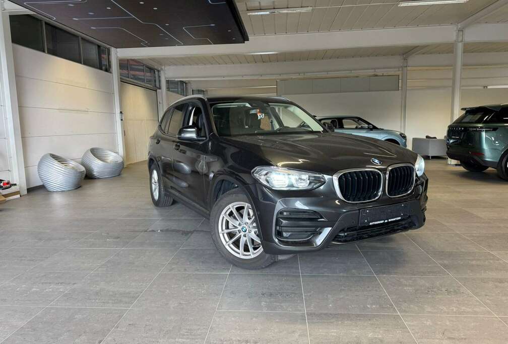 BMW sDrive 18d 150pk AUTOMAAT * LEDER * NAVI * GARANTI