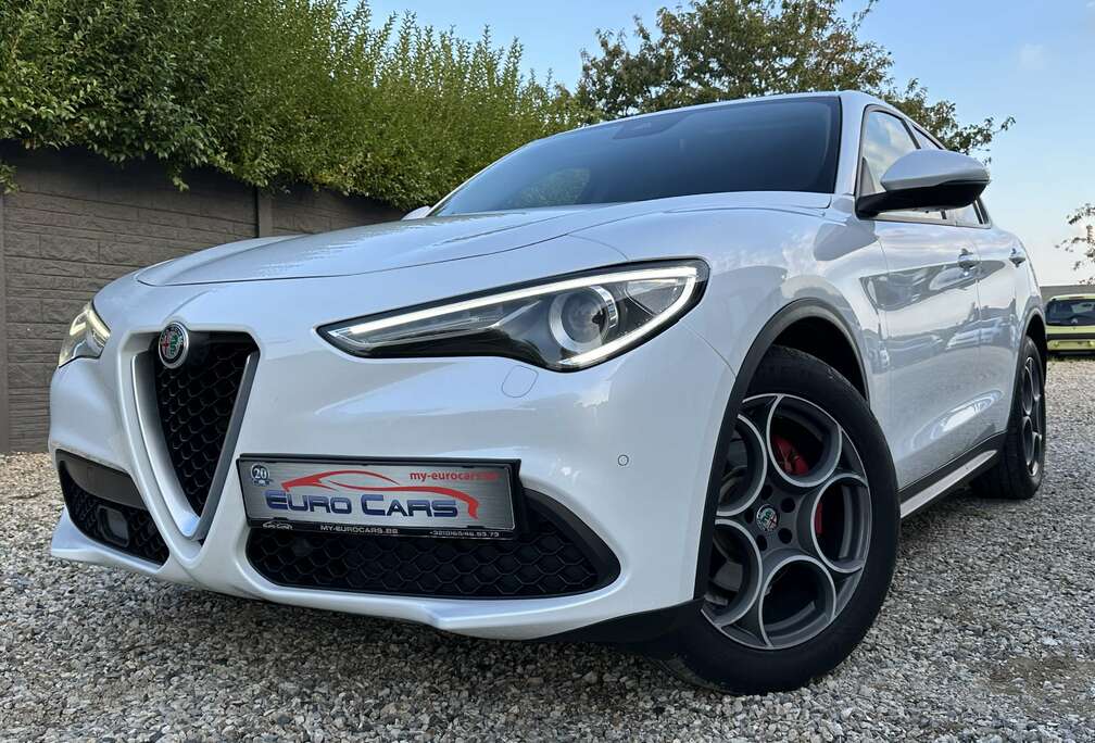 Alfa Romeo 2.2 JTD Super CUIR/XENON/CAMERA/NAVI/11892€HTVA