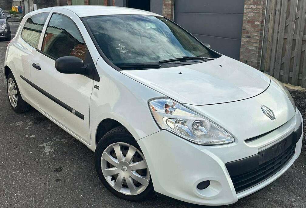 Renault Clio 1.2i Yahoo