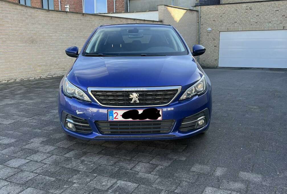 Peugeot 1.2 PureTech Style (EU6.2)