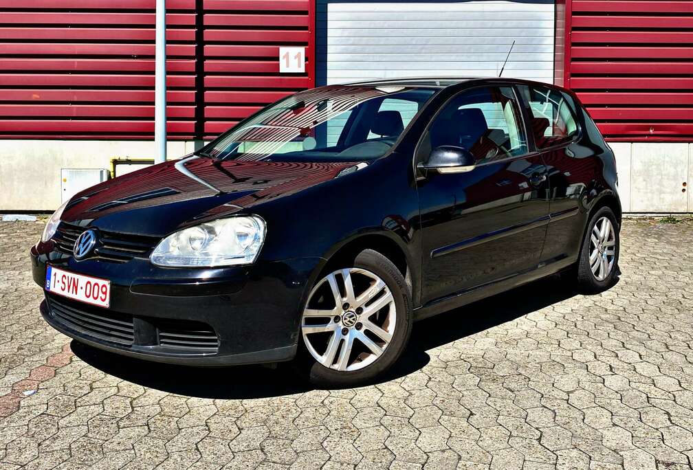 Volkswagen VW Golf 5 1.9tdi Full Carnet