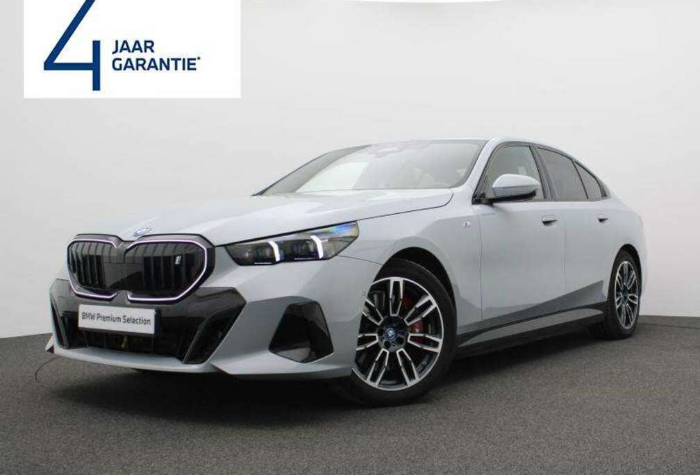 BMW m sport pro - harman-kardon -