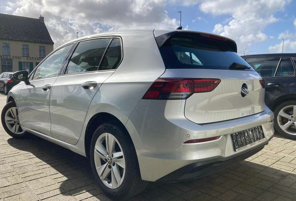 Volkswagen AC 3zone -Virtual -App -GPS -ACC -Side assist -Cam