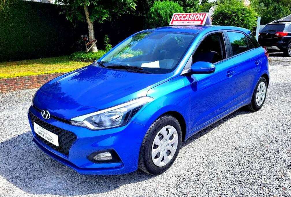 Hyundai 1.2i Air / 20200 Km / 2018