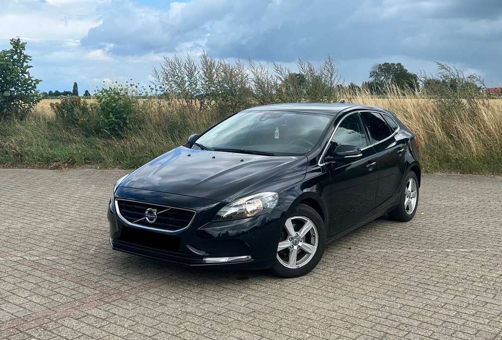 Volvo D2 Momentum