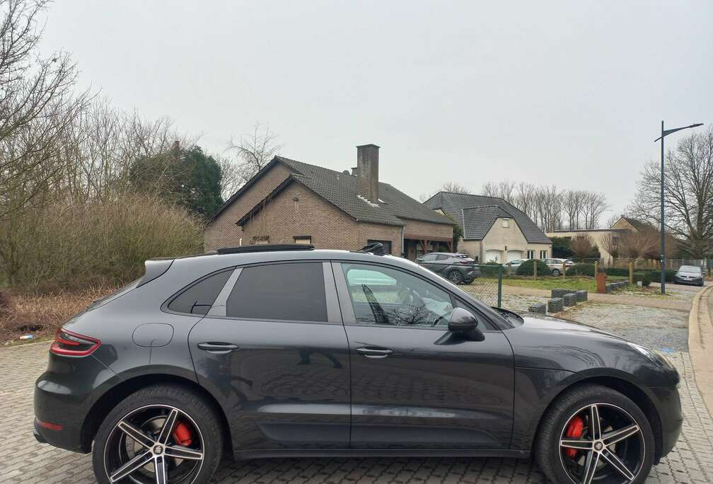 Porsche 2.0 Turbo PDK