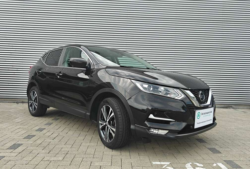 Nissan Qashqai 1.2 DIG-T N-Connecta Xtronic