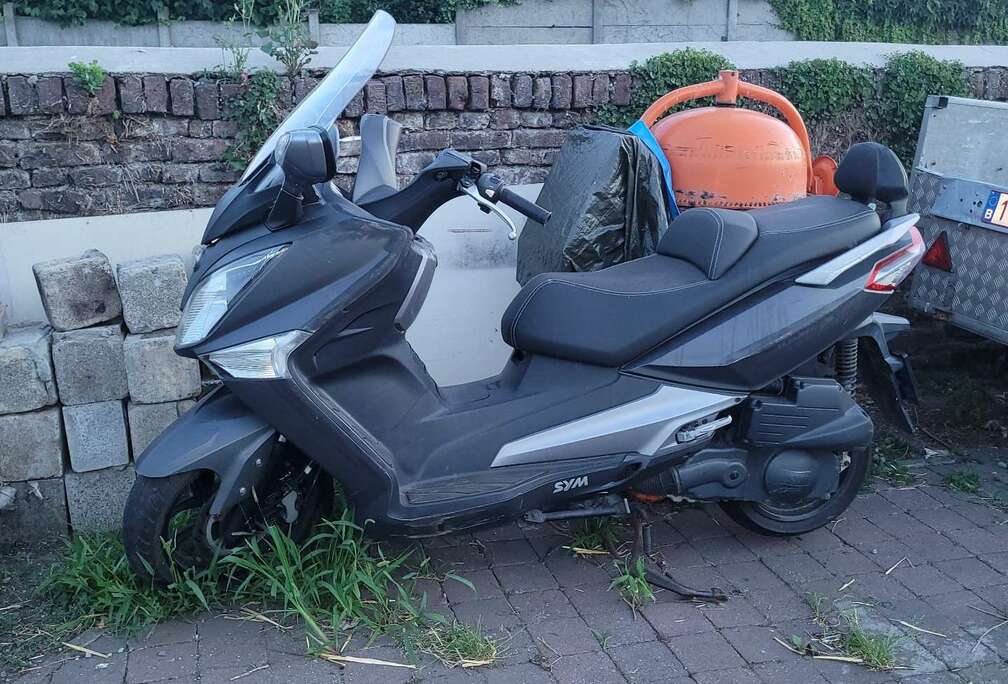0493673663