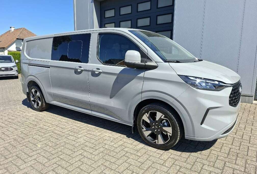 Ford multi use 5 pl limited L2 170pk BLIS camera 5j gar