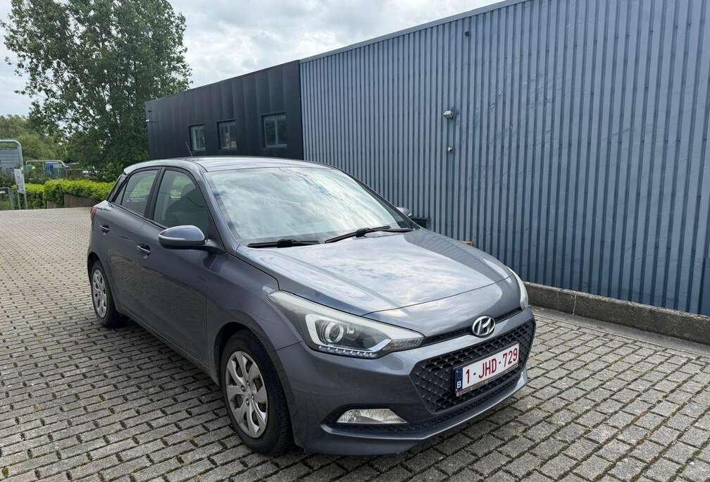 Hyundai i20 1.1 CRDi GO!