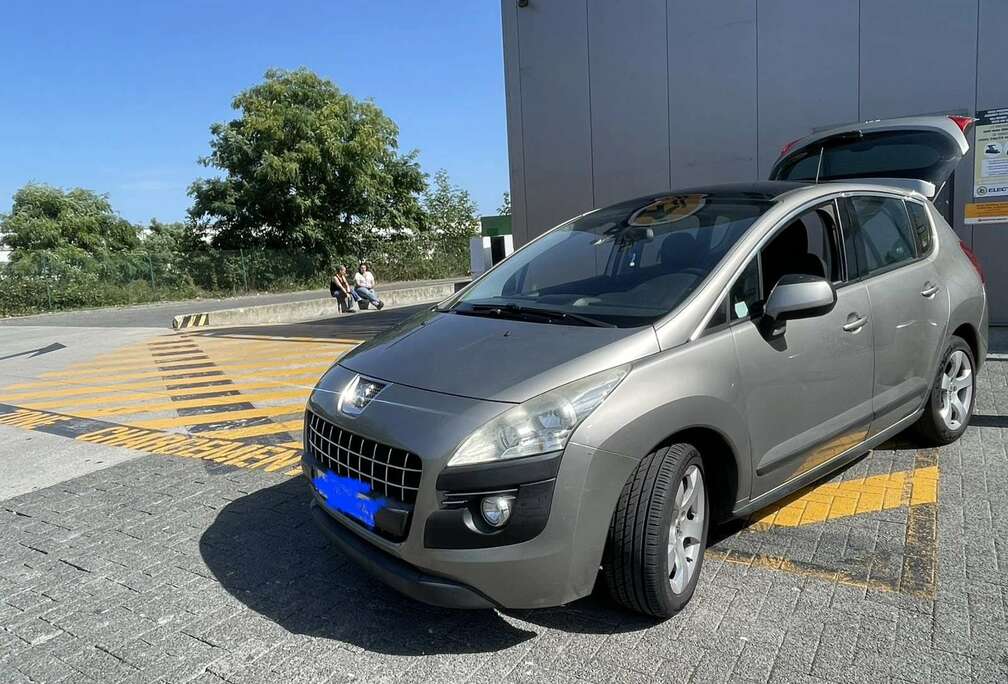 Peugeot 1.6i Premium Pack