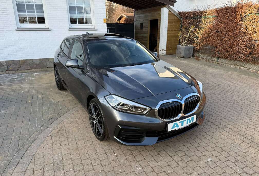 BMW 118i Aut. Sport Line/Navi/app Cp/Camera/pano Dak