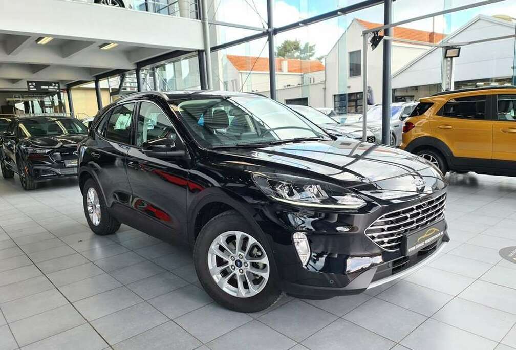 Ford TITANIUM  FULL OPTION