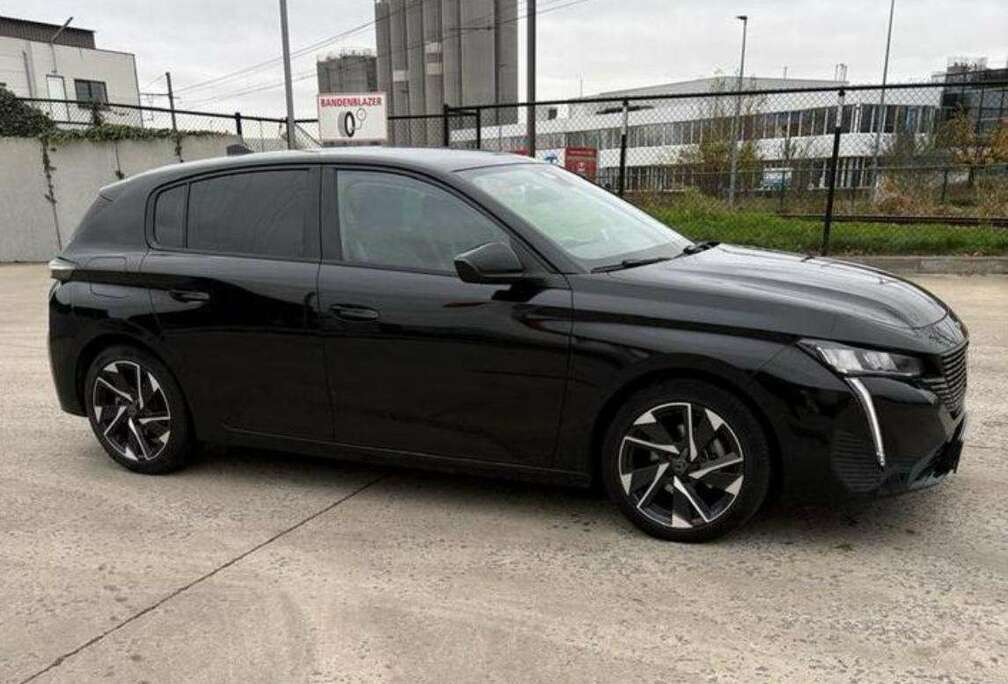 Peugeot 308 PureTech 130 EAT8 GT