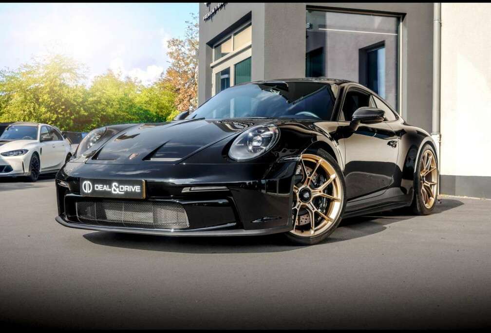 Porsche 911 GT3 TOURING PDKLIFTCARBONKAMBOSEMATRIX