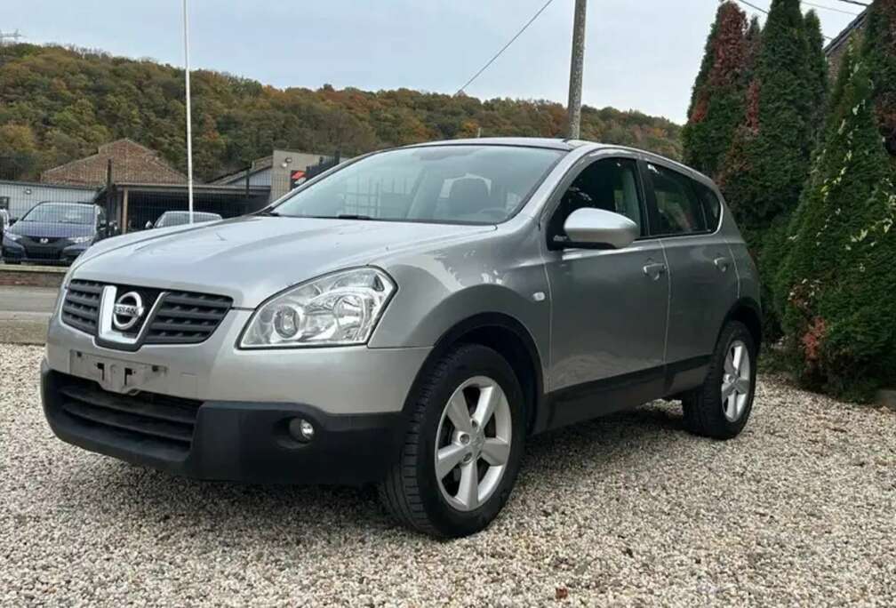 Nissan 2.0 dCi 2WD Tekna Executive Black Leath.