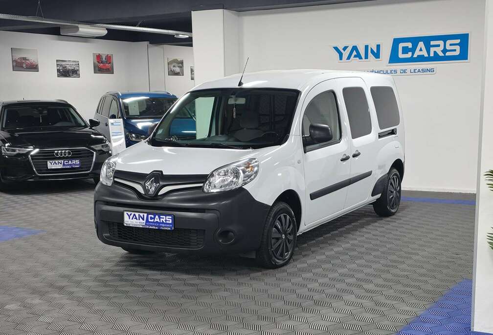 Renault MAXI  28 600 KM  GARANTIE 1 AN  PNEUS NEUFS  TVA RÉCUP.