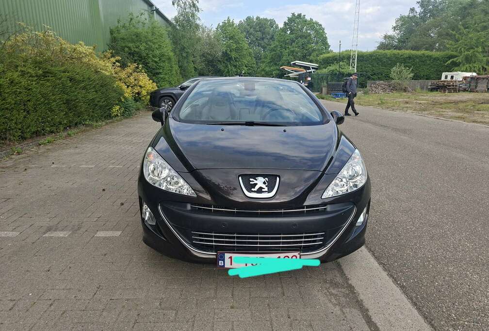 Peugeot CC 155 THP Platinum