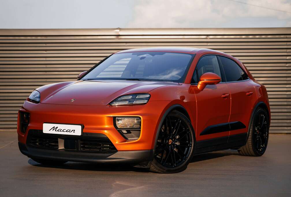 Porsche e-Macan 100 kWh 4