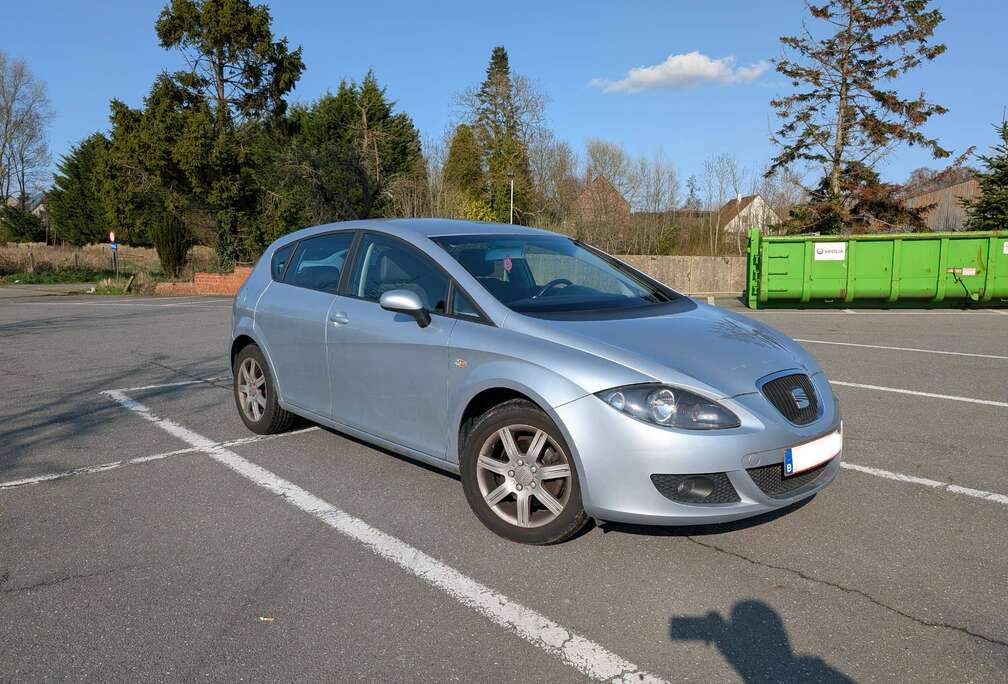 SEAT Leon 2.0i 16v FSI Stylance Tiptronic