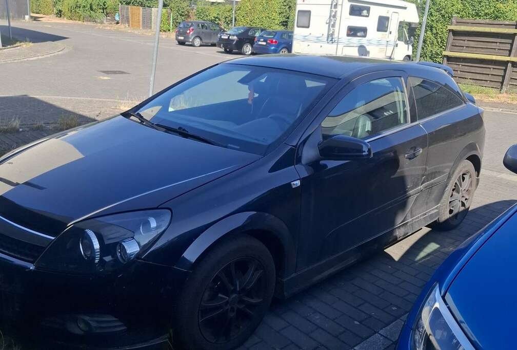 Opel 1.7 CDTi Sport