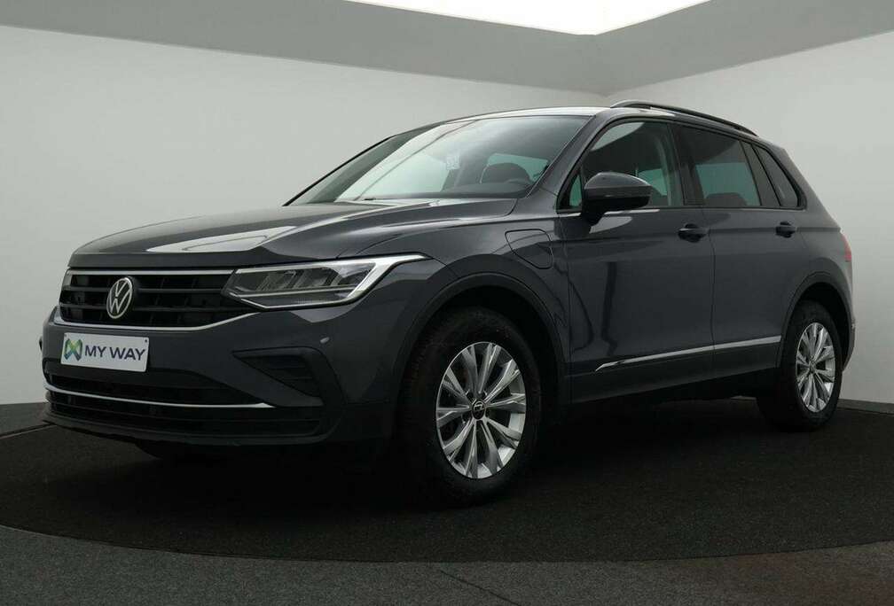 Volkswagen Tiguan eHybrid 1.4 Life Business 245PK *AUTOMAAT*VIRTUAL COCKPIT*NAVI*APP-CONNECT*CAMERA*PDC*ACC*AIRCO*...*