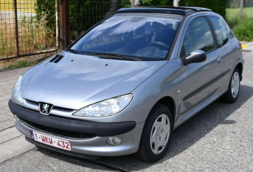 Peugeot 1.4i XS