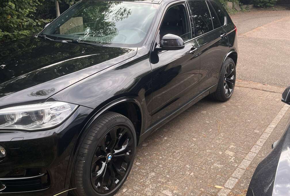 BMW X5 xDrive25d