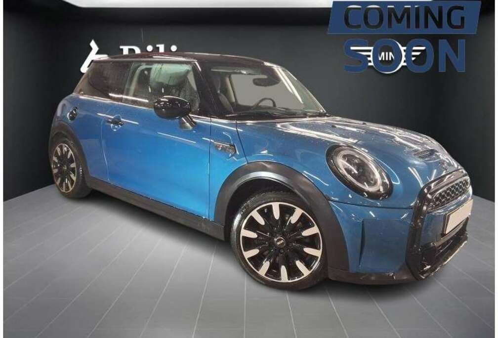 MINI Facelift // 2021