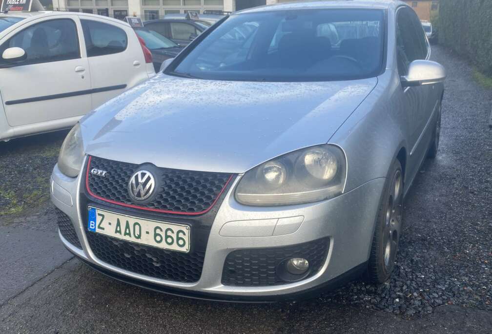 Volkswagen 2.0 T 16S FSI 200