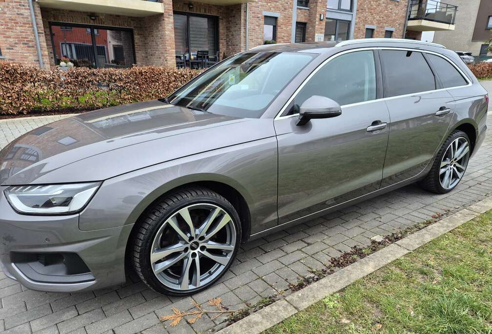 Audi A4 35 TDi HYBRID/DIESEL Garantie 12 mois