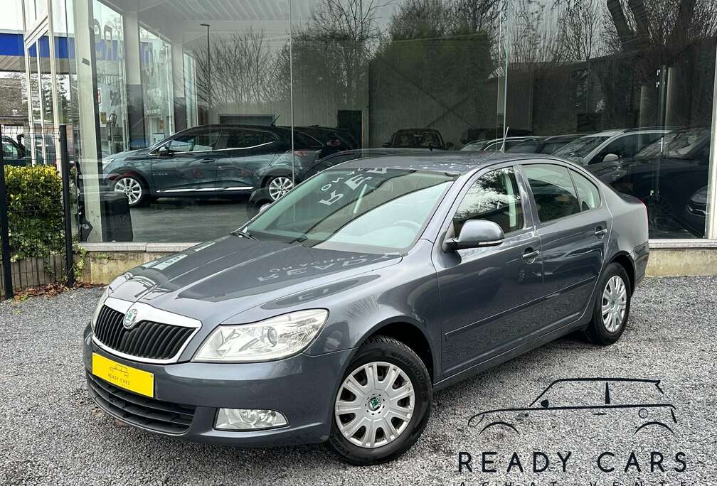 Skoda 1.6 TDi* 1ER MAIN* CARNET COMPLET*AC*TRES BON ETAT