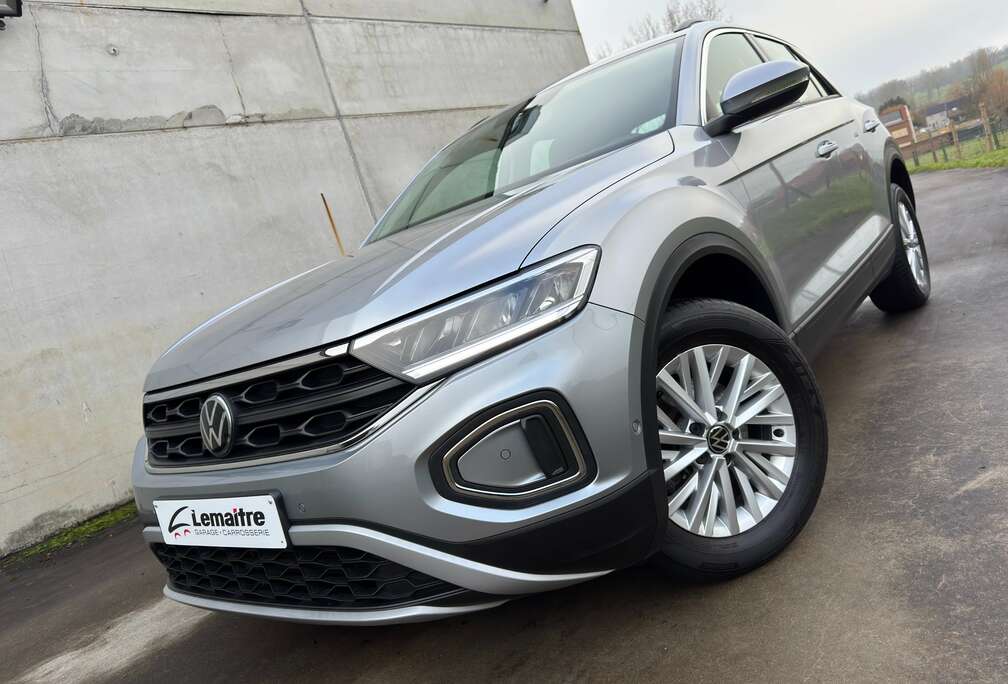 Volkswagen Life 1.0 TSI 115Pk / CARPLAY / LED