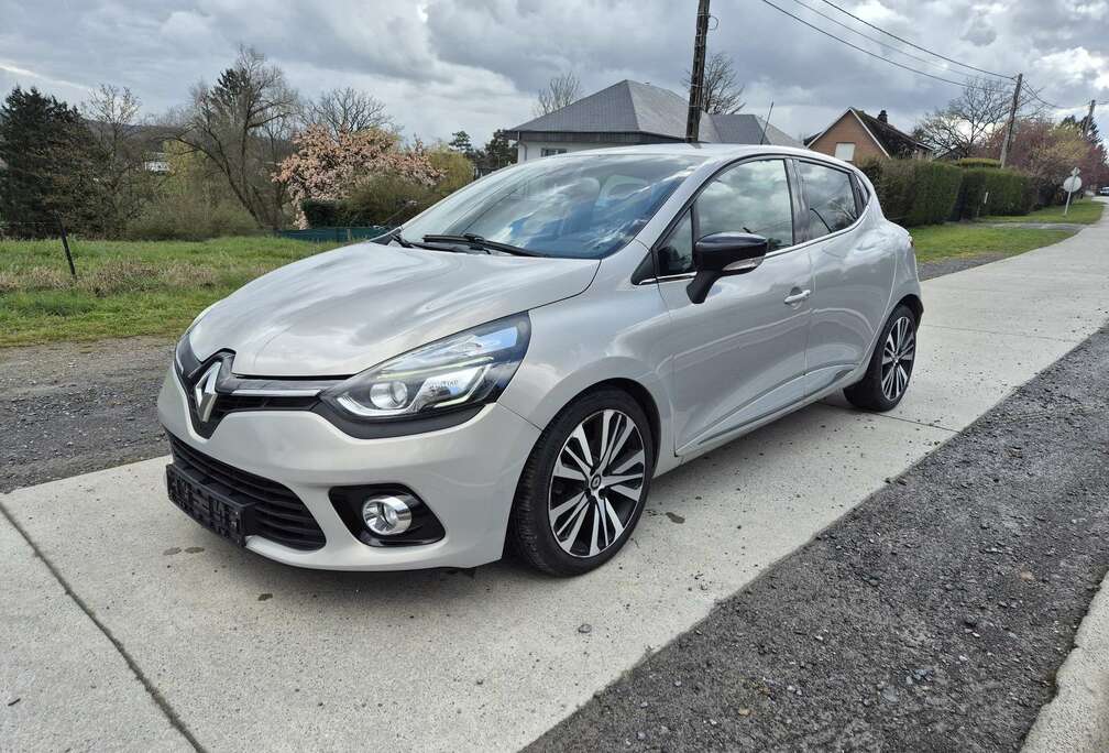 Renault 1.5 dCi Initiale Paris \