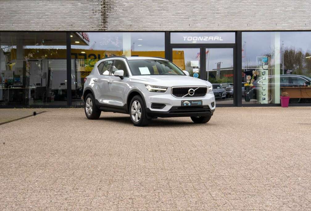 Volvo MOMENTUM CORE Camera/Carplay/Lane Assist/....