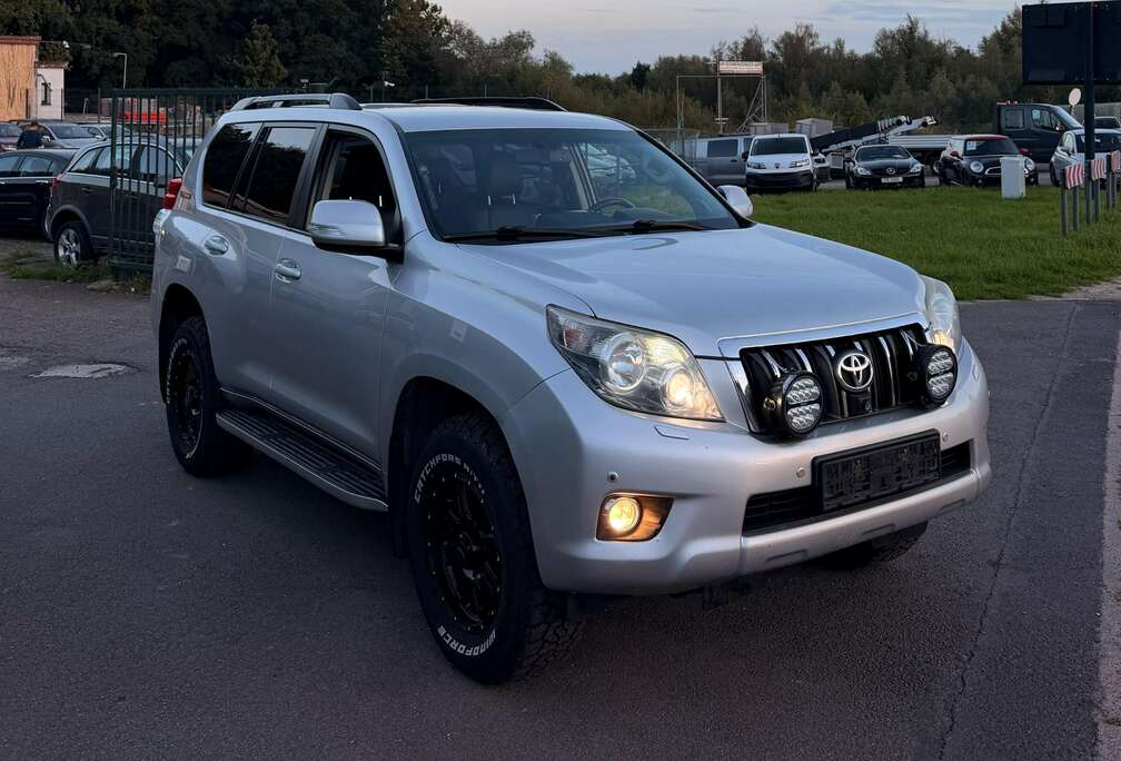 Toyota Landcruiser 3.0 D-4D Premium