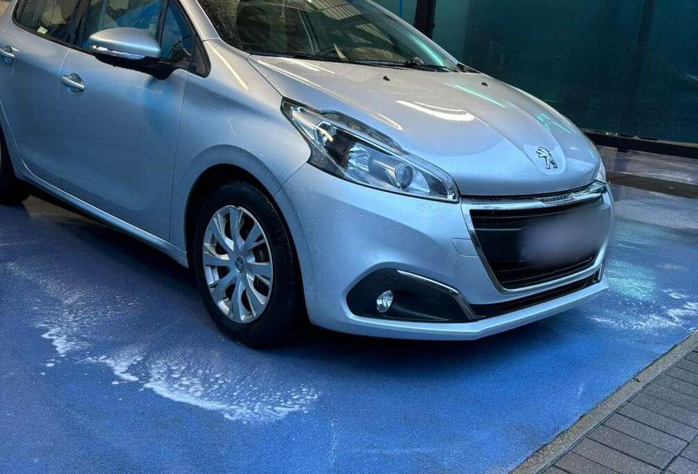 Peugeot 208 1.2i PureTech Active