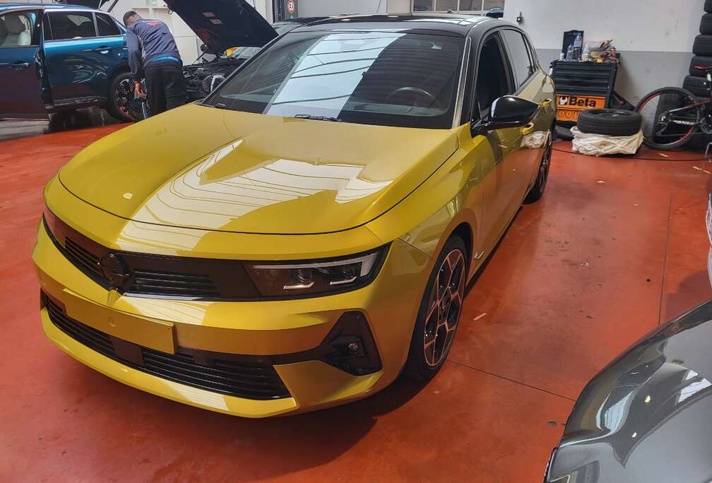 Opel Astra Plug-In-Hybrid Ultimate