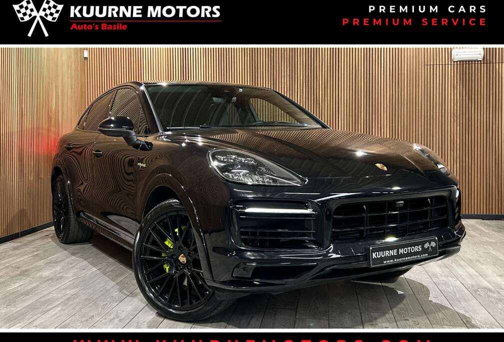 Porsche E-Hybrid Coupé SportDesign Alu22\