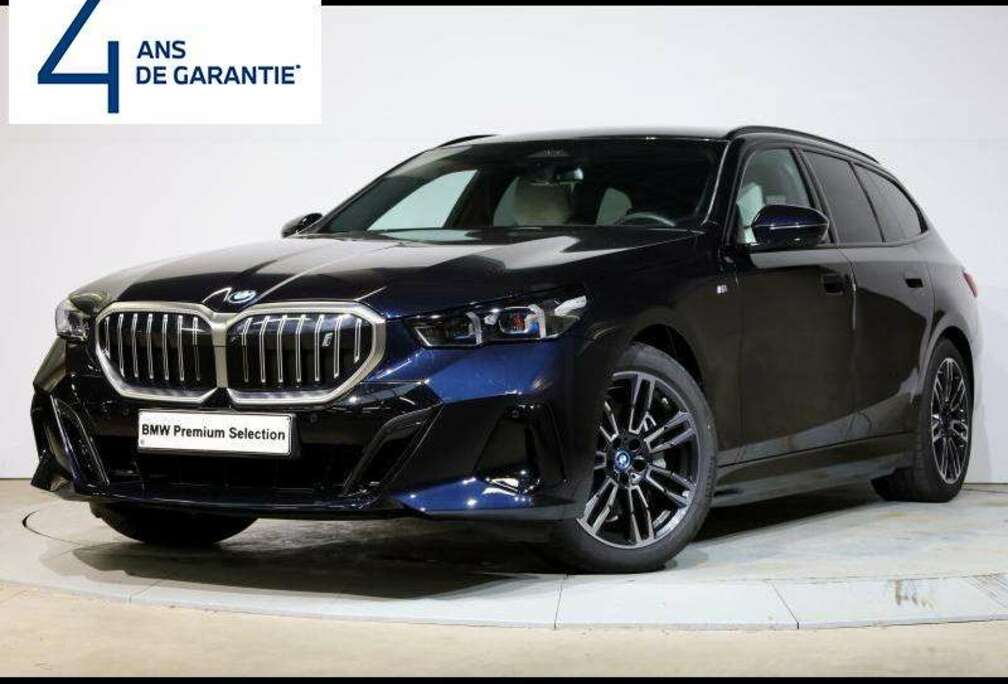 BMW eDrive40 Touring Kit M Sport