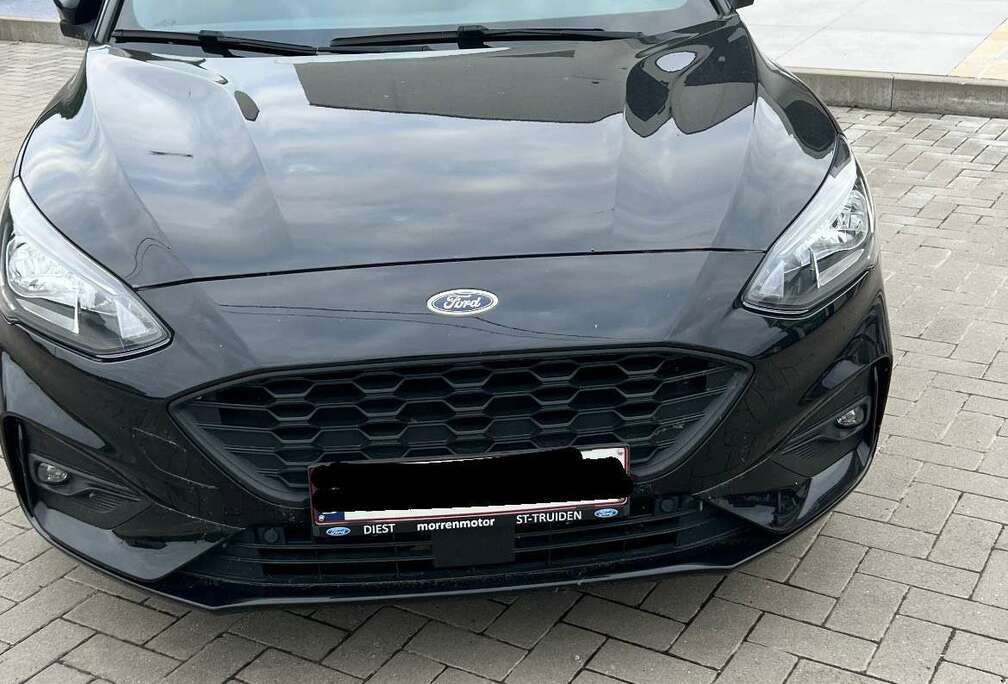 Ford Focus 1.0 EcoBoost MHEV ST-Line