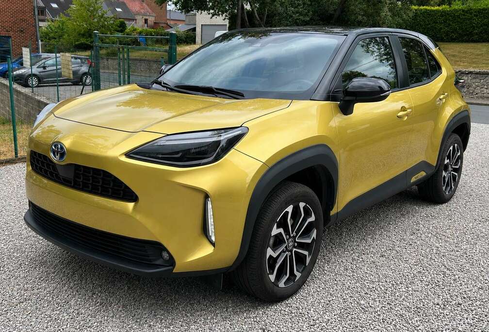 Toyota Dynamic Plus Bi-Tone