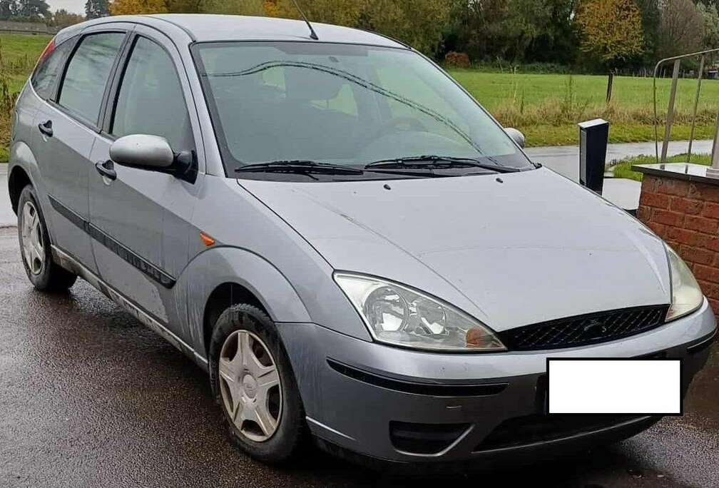 Ford Focus 1.4i SE 16v Ambiente